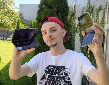 REACȚIILE OAMENILOR la Samsung Z FOLD3 si Z FLIP3 - Cavaleria.ro