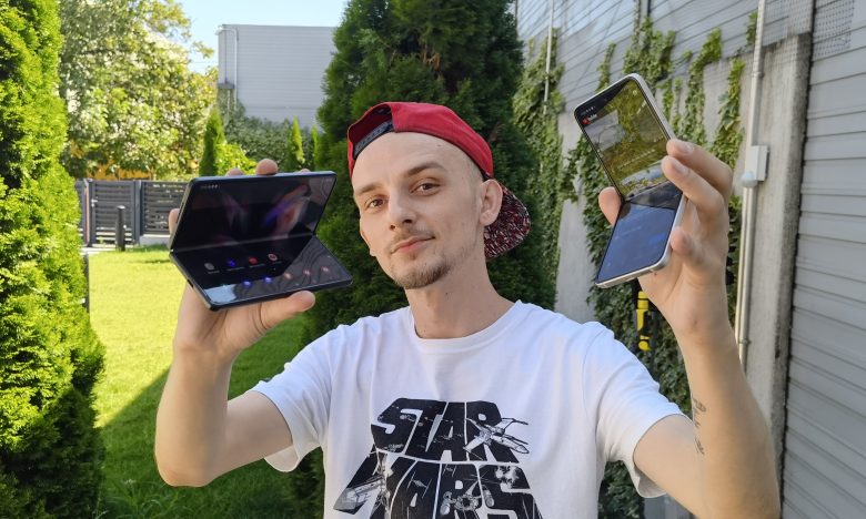 REACȚIILE OAMENILOR la Samsung Z FOLD3 si Z FLIP3 - Cavaleria.ro
